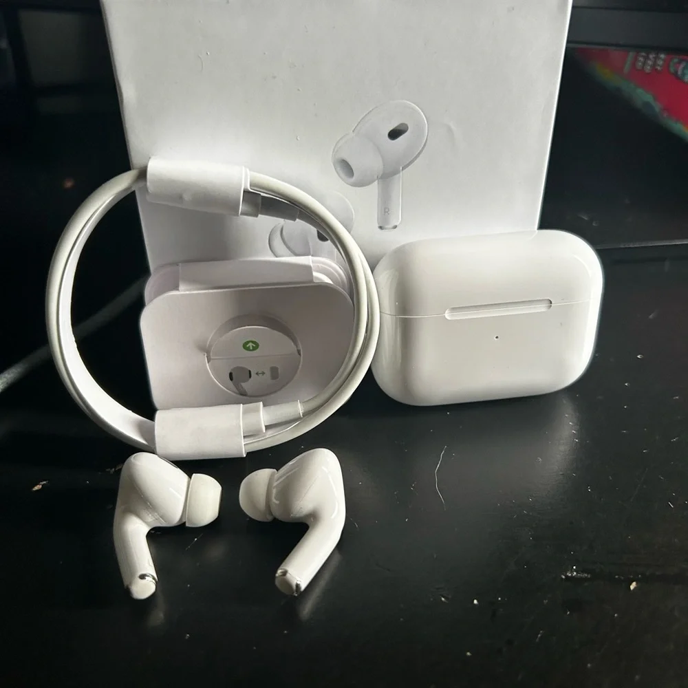 Apple AirPods Pro Packaging